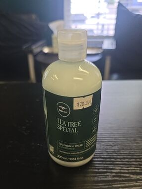 Paul Mitchell Tea Tree Special Conditioner - Green & White